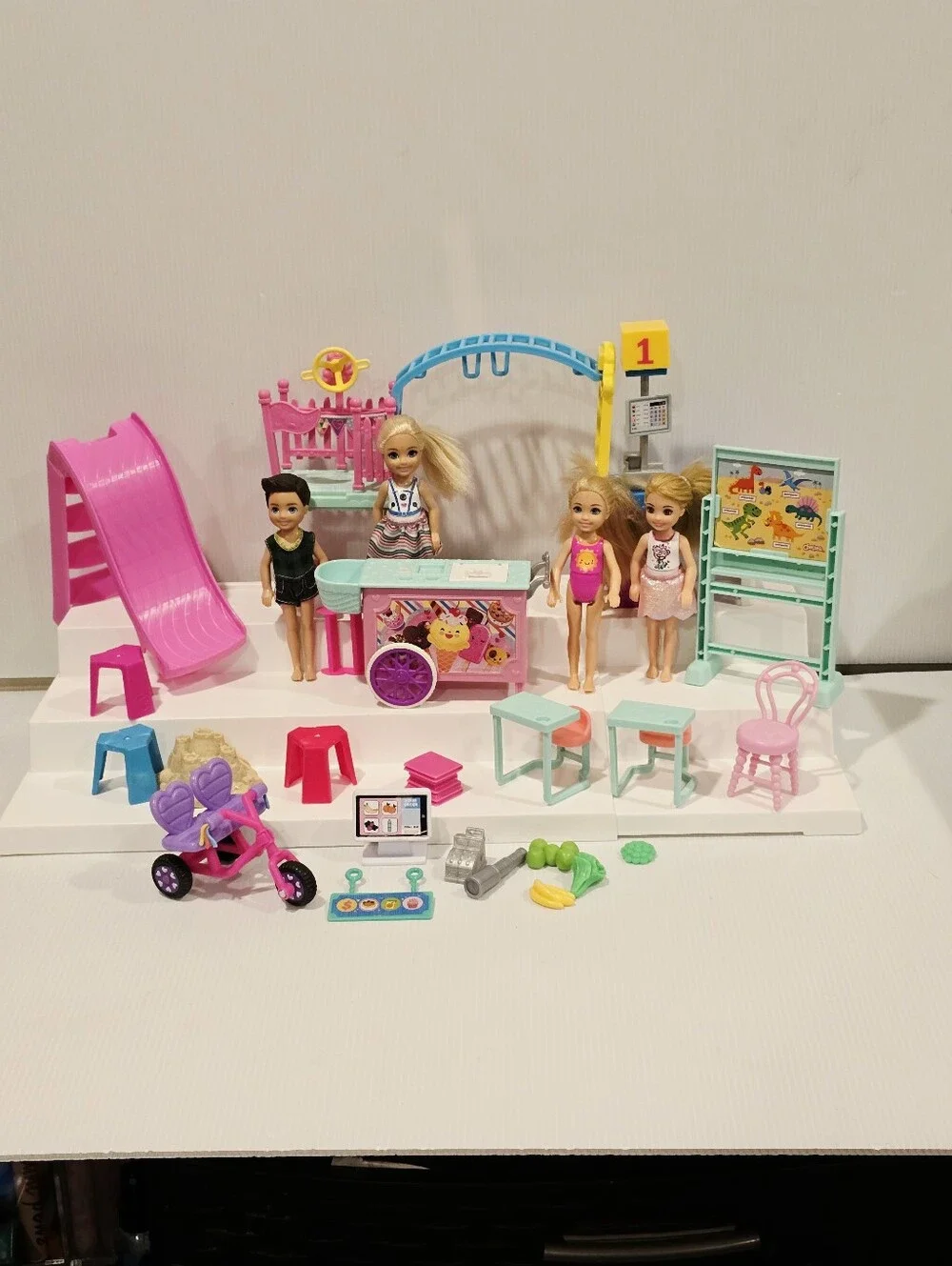 Barbie Chelsea Doll Can Do Playset Set